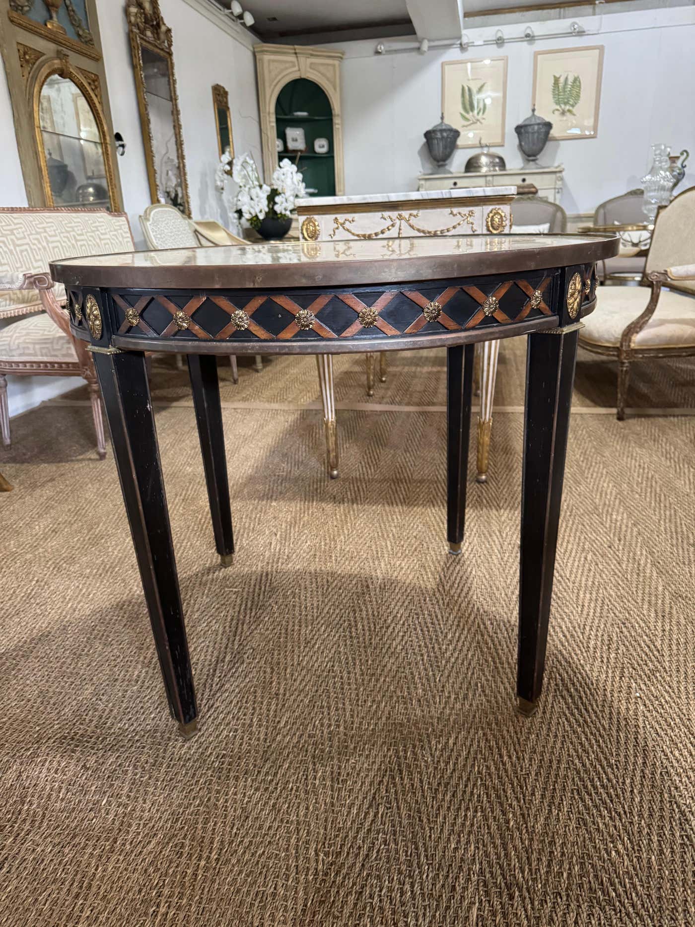 French Neoclassical-Style Circular table with Marble Top and Brass Trim