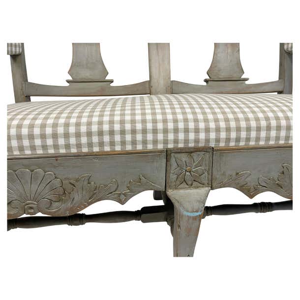 Grey Painted Swedish Settee with Shell and Foliate Carving